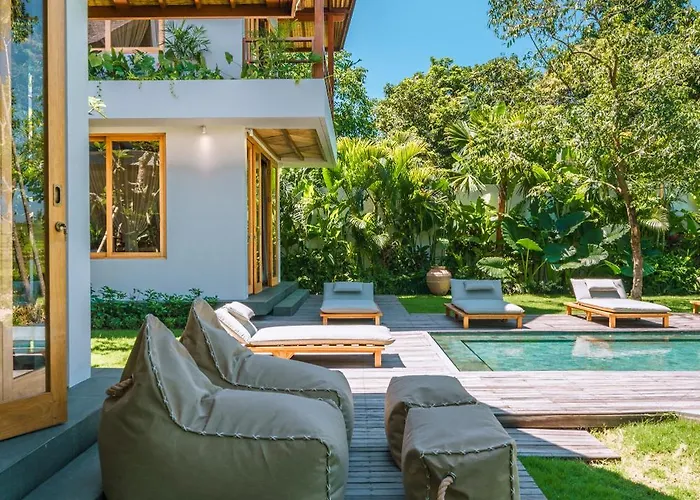 Villa Kauh - Luxury Tropical 5br Close To Pererenan Canggu (Bali)